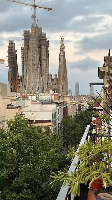 Lovely Appart & Sky View Sagrada Familia location